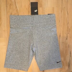 NWT Nike Women's Heather Gray Bike Shorts